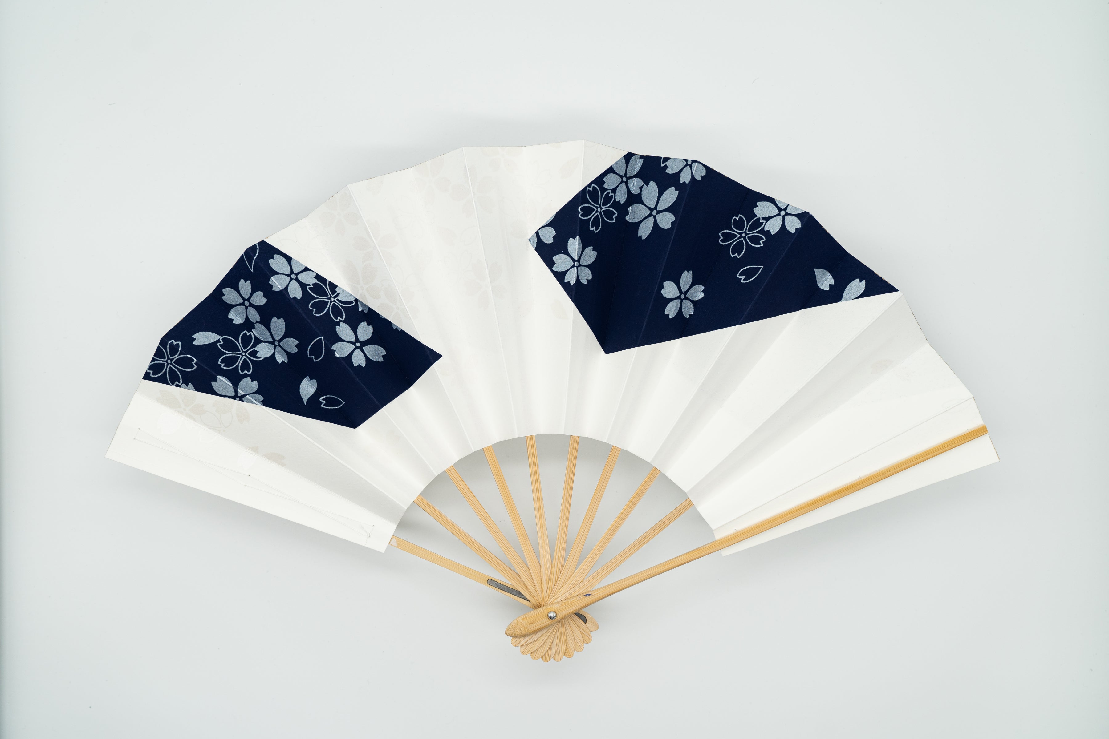 青(舞扇)– 扇専門店 万葉